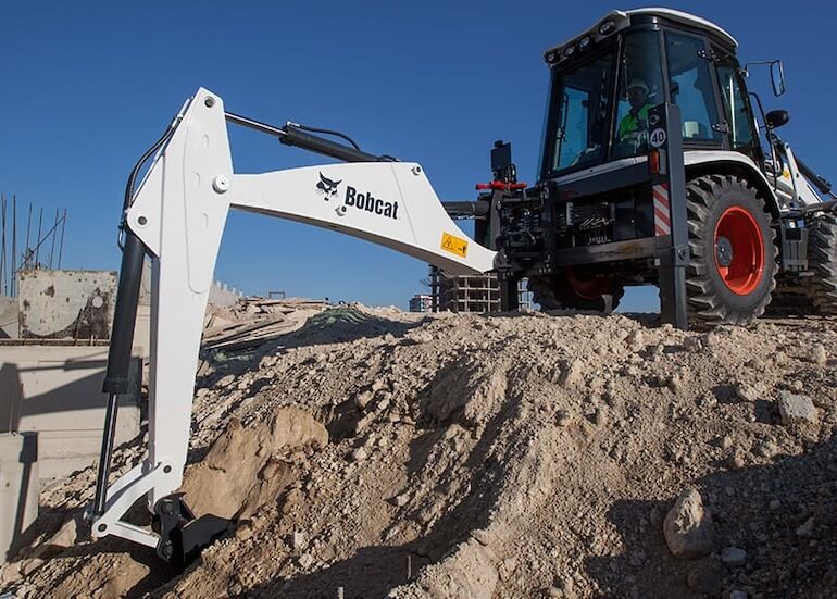 Bobcat B780 Specifications