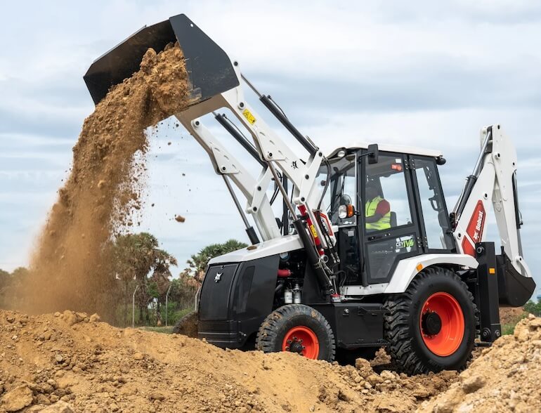 Bobcat B900 Loader Specs