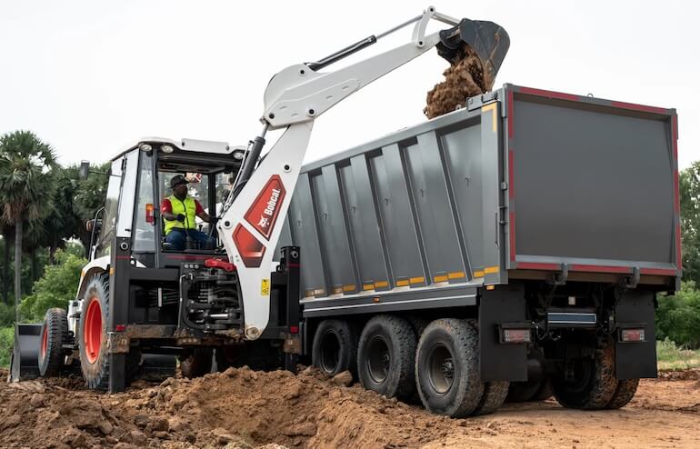 Bobcat B900 Working Range