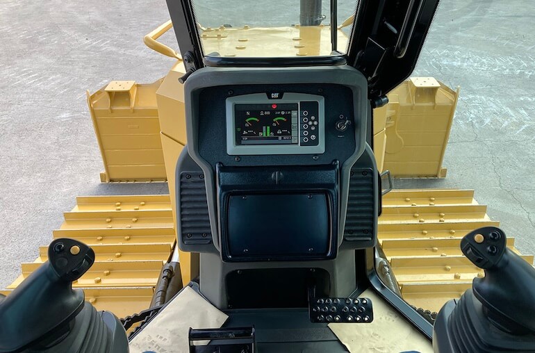 Caterpillar D6K2 Dozer Dashboard