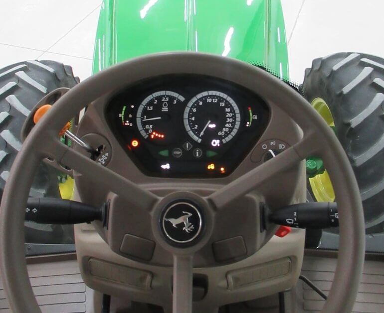 John Deere 6110R Dashboard