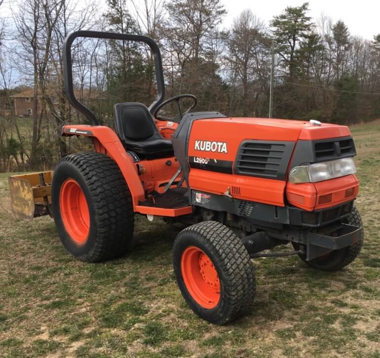 Kubota L2900 Compact Utility Tractor Specs