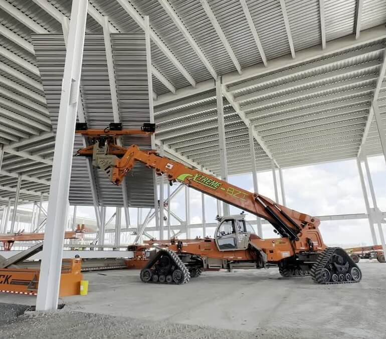 Xtreme XR50100-G Trackzilla Telehandler at Work